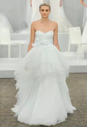 Zotolera za Monique Lhuillier's Bridal 2015 ndizongoganiza za Ukwati