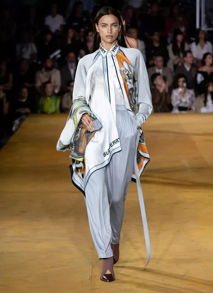 IBurberry Spring / iHlobo lika-2020 Indlela yokubaleka