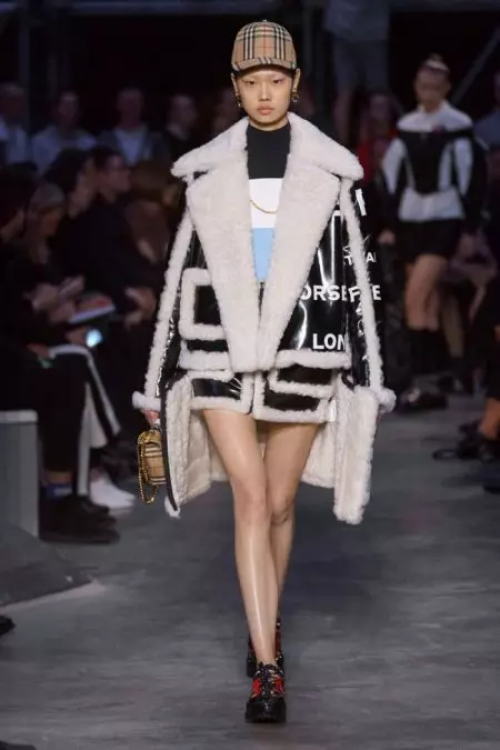 “Burberry” 2019-njy ýylyň güýzünde kontrast berýär