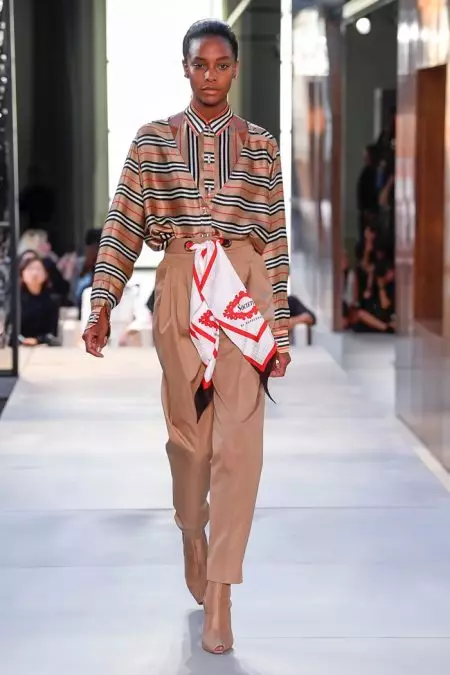 Burberry 2019. aasta kevadkollektsioon tutvustab uut visiooni