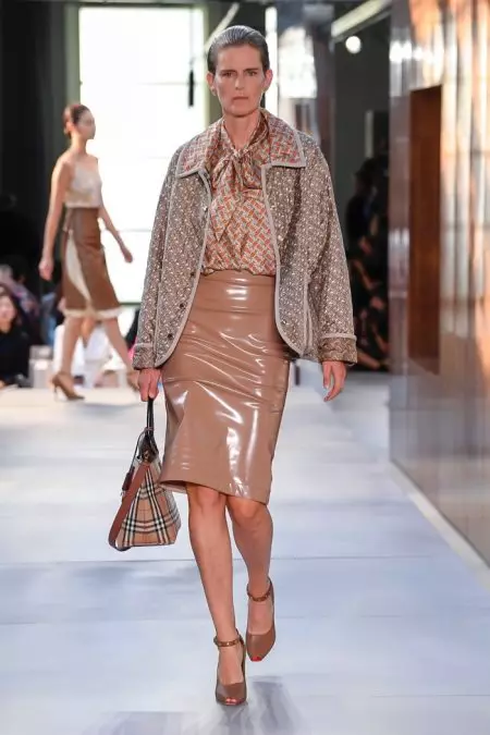 Akopọ Orisun omi Burberry 2019 Ṣafihan Iran Tuntun kan