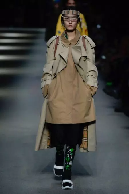 Burberry adopte les teintes arc-en-ciel pour le printemps 2018