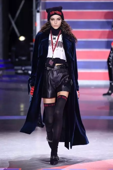 Ọwa Tommy Hilfiger Grunge Vibes nwere mkpokọta Fall 2017