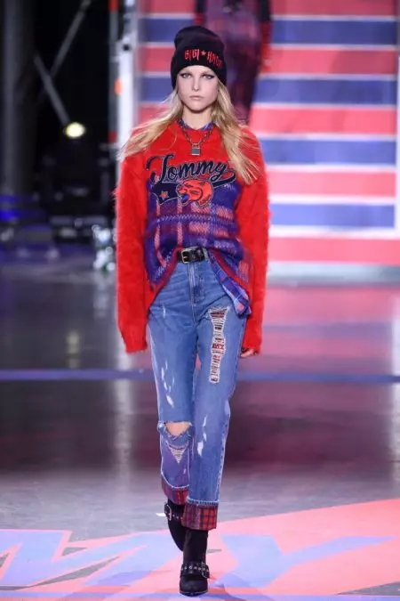 Tommy Hilfiger Channel Grunge Vibes with Fall 2017 Collection