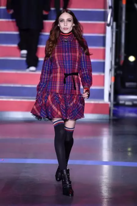 Tommy Hilfiger Menyalurkan Grunge Vibes dengan Koleksi Musim Gugur 2017