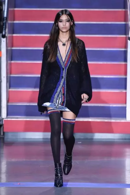 Tommy Hilfiger Channels Grunge Vibes na Mkusanyiko wa Fall 2017