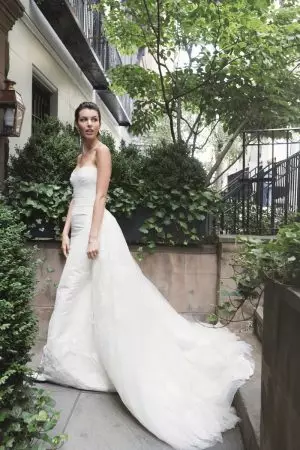 I-Kate King Stars kumkhankaso ka-Carolina Herrera's Spring 2016 Bridal Campaign