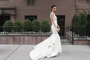 Kate King Stars sa Carolina Herrera's Spring 2016 Bridal Campaign