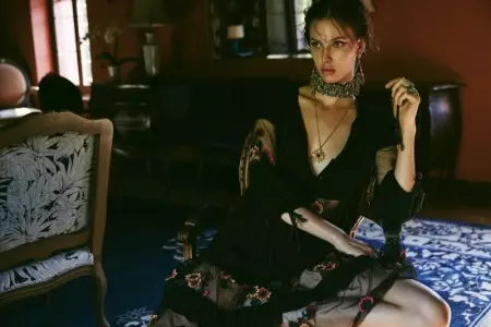 Вясеннія сукенкі For Love & Lemons упрыгожаны летуценнымі кветкамі