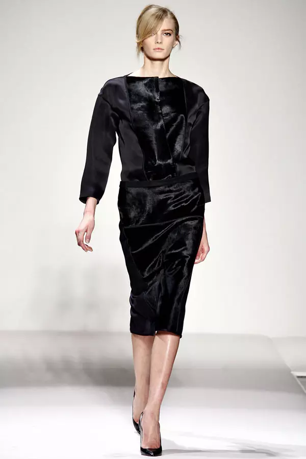 Gianfranco Ferré Automne 2011 | Semaine de la mode milanaise