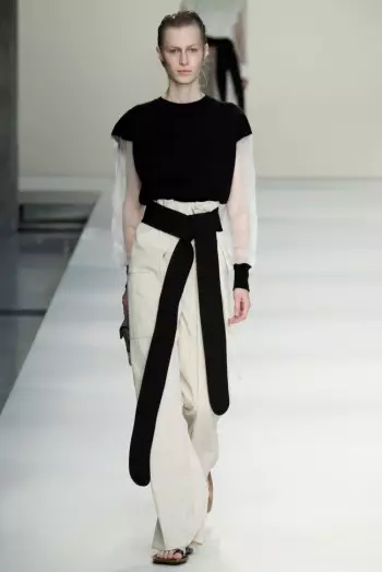 Marni 2015 年春季：花卉世界