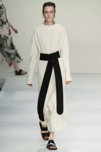 Marni 2015 年春季：花卉世界