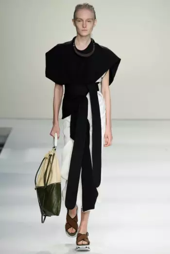 Marni 2015eko udaberria: Loreen mundua