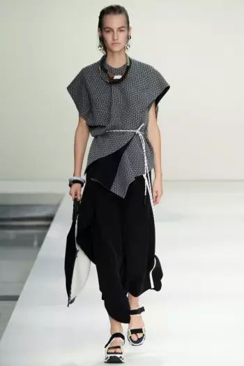 Marni Spring 2015: Ulimwengu wa Maua