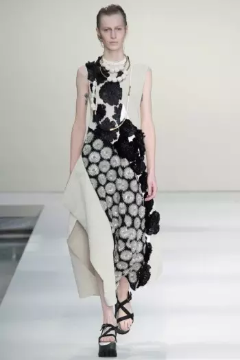 Marni Spring 2015: Dunia Bunga