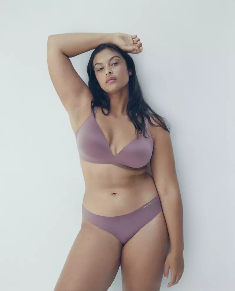 Model Devyn Garcia erscheint in Victoria's Secret VS Bare Infinity Flex-Kampagne.