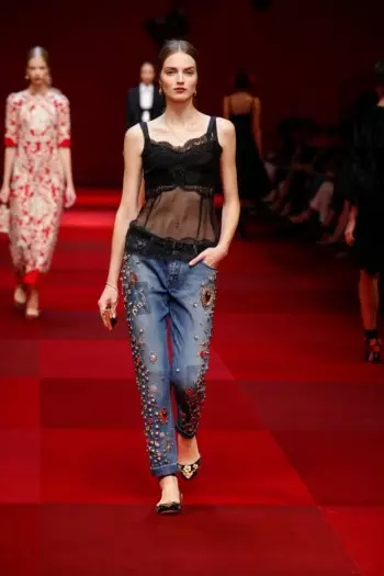 Dolce & Gabbana 2015 වසන්තය සඳහා ස්පාඤ්ඤය දෙස බලන්න