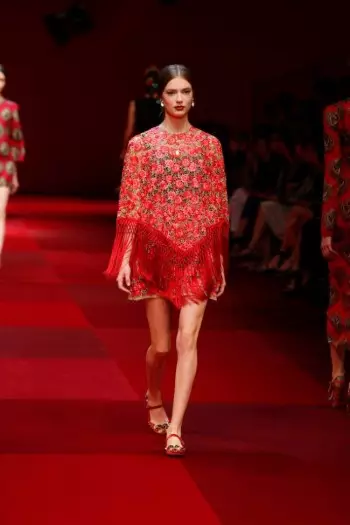 Dolce & Gabbana Deleng Spanyol kanggo Spring 2015