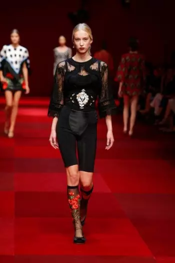 Dolce & Gabbana gade nan peyi Espay pou prentan 2015