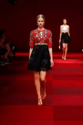 Dolce & Gabbana schauen im Frühjahr 2015 nach Spanien