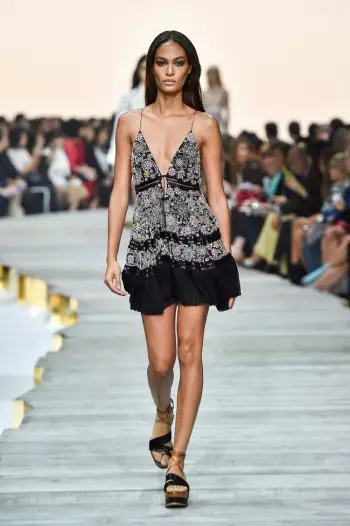 Roberto Cavalli Spring 2015: Babban Gudun Hijira