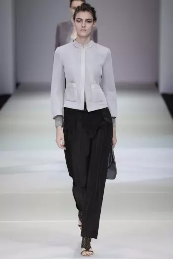 Giorgio Armani jūrų sirenos 2015 m. pavasariui