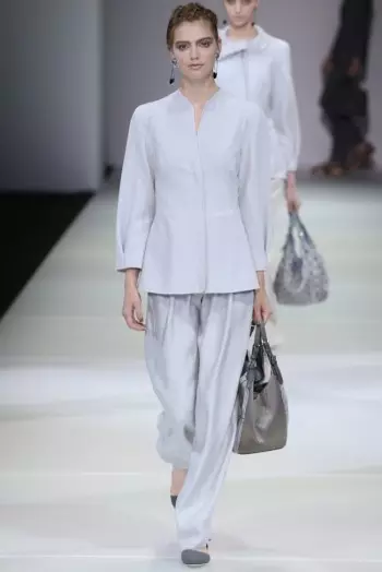 Giorgio Armani's zeesirenes voor het voorjaar van 2015