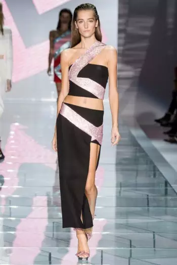 Versace Spring 2015: Sporty Glam