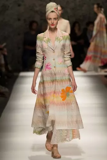 Missoni გაზაფხული 2015: გასეირნება ეთერში