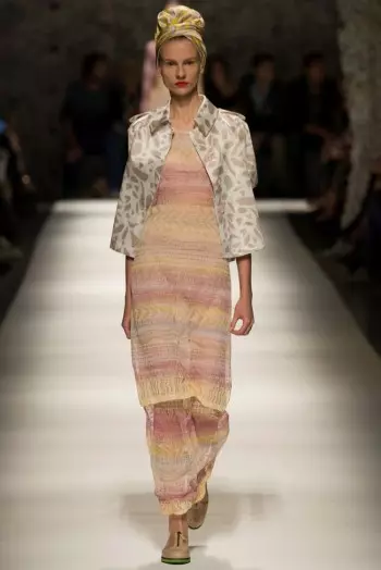 Missoni Spring 2015: เดินบนอากาศ