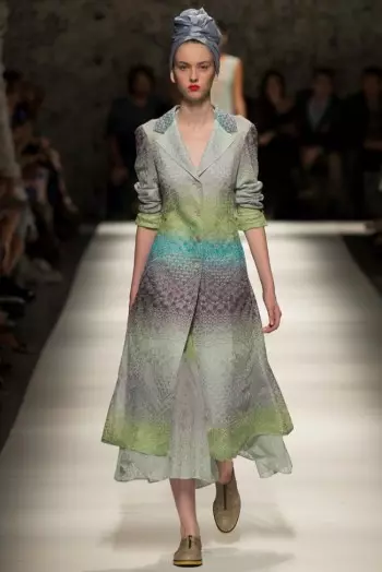 Missoni Spring 2015: เดินบนอากาศ