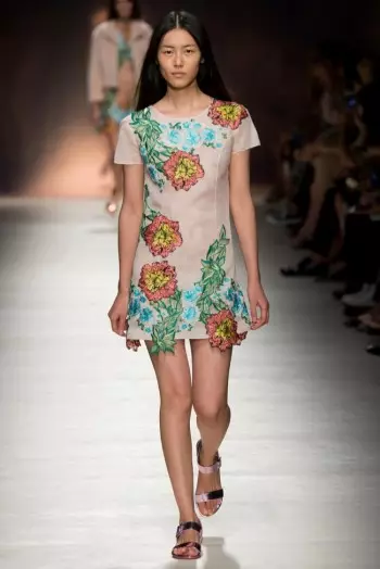 Le jardin fleuri de Blumarine pour le printemps 2015