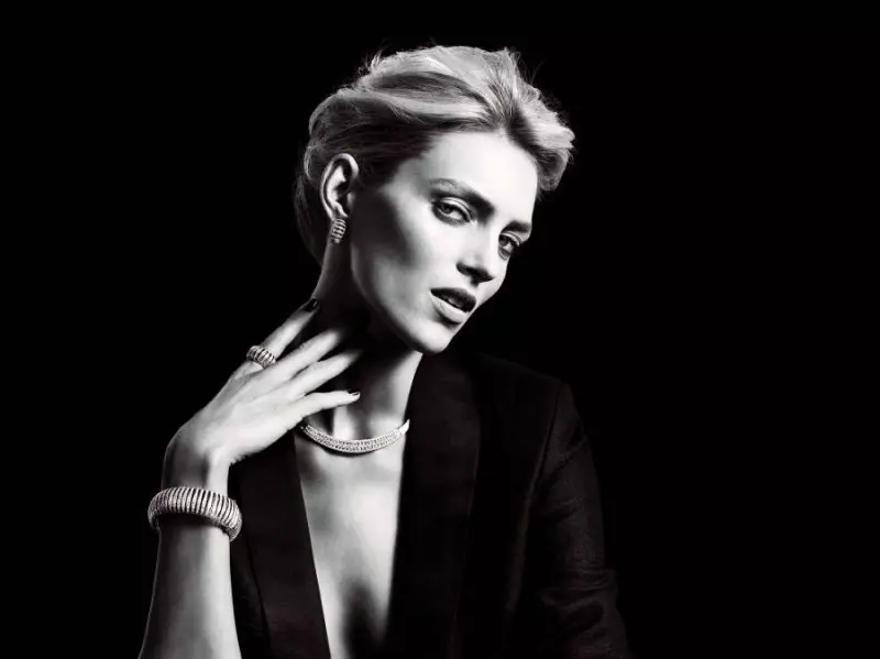 Anja Rubik glänzt in der Apart Diamond Spring 2014 Kampagne