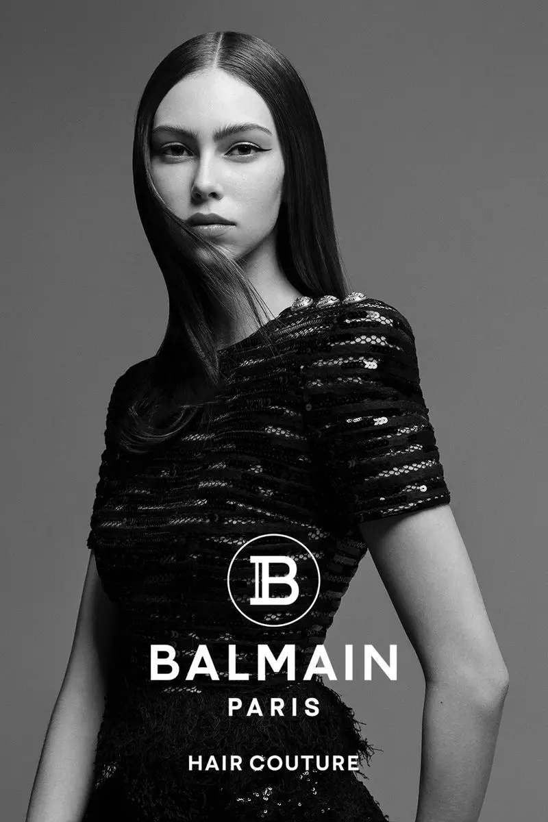 Mynd úr auglýsingaherferð Balmain Hair Couture haustið 2020.