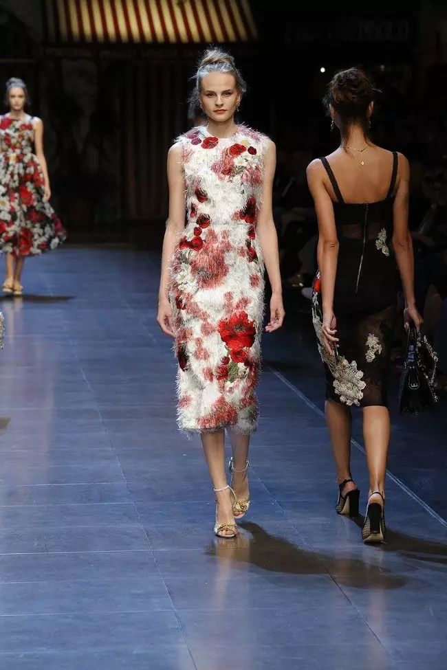 Un look de la collection printemps-été 2016 de Dolce & Gabbana