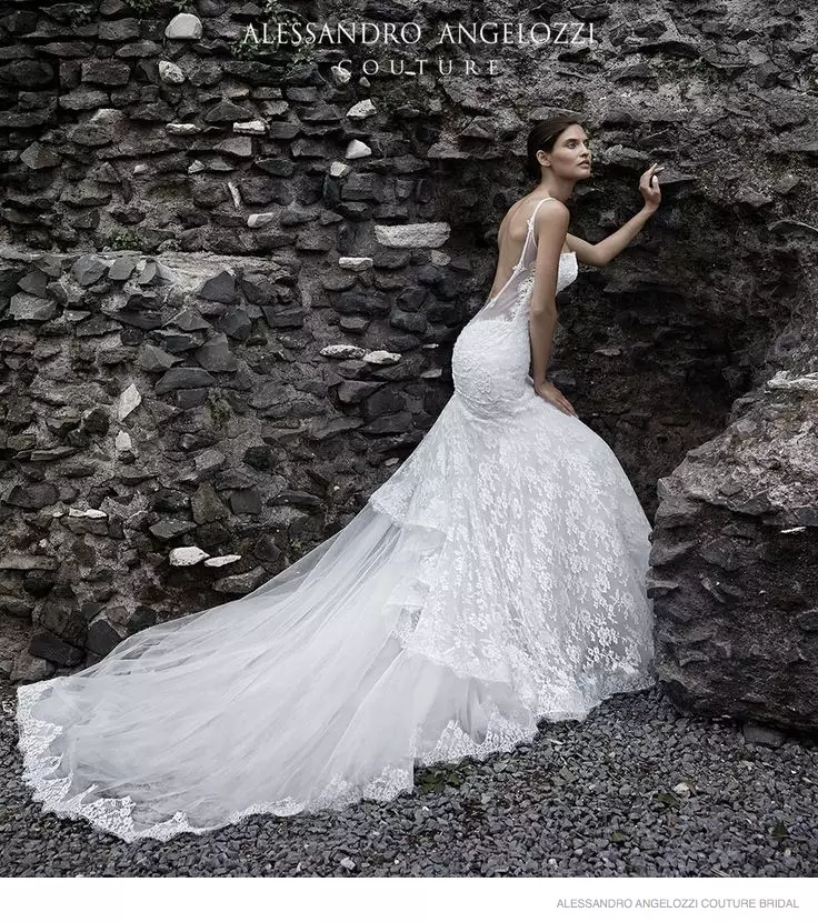 bianca-balti-Alessandro-angelozzi-bridal-couture-2015-22