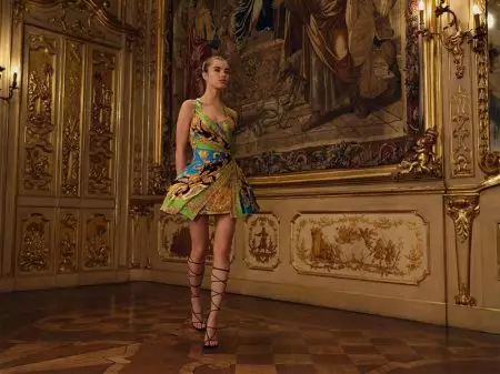 Atelier Versace 2020-yil bahorgi kolleksiyasi bilan hayratga tushadi