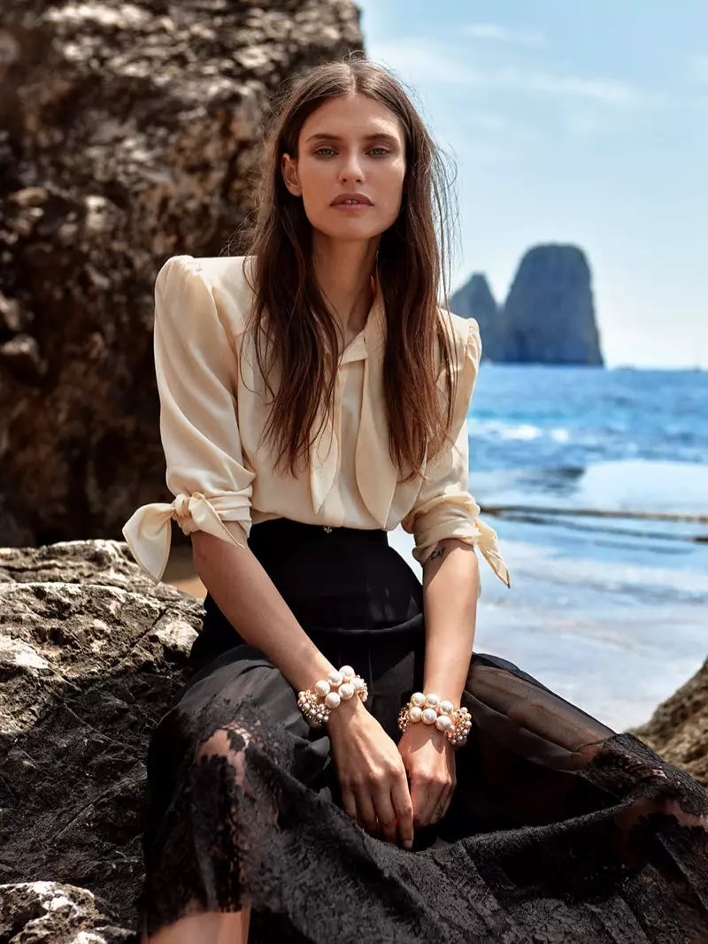 Bianca Balti ગ્લેમર સ્પેન માટે સમુદ્ર સાયરન છે