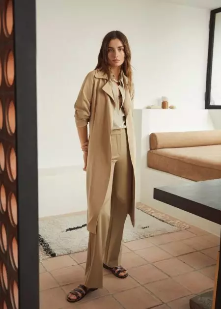 Si Andreea Diaconu Poses sa Mango's Relaxed Spring Styles