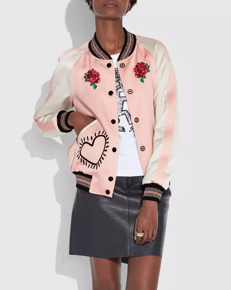 Chaqueta de satén reversible de Coach x Keith Haring $ 650