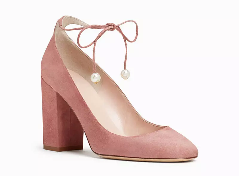 Üzüm gülündäki Kate Spade Gena Heels, $ 298