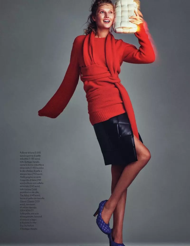 Toni Garrn se rozzáří v podzimní módě pro ELLE Italy