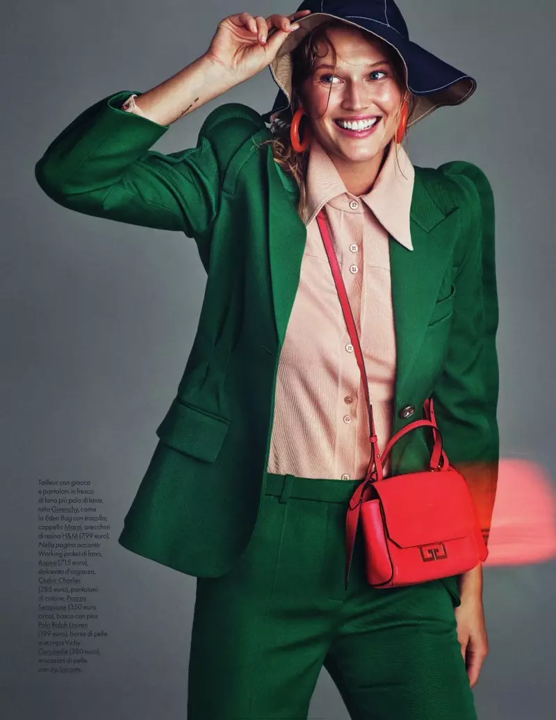 Toni Garrn si illumina con le mode autunnali per ELLE Italia