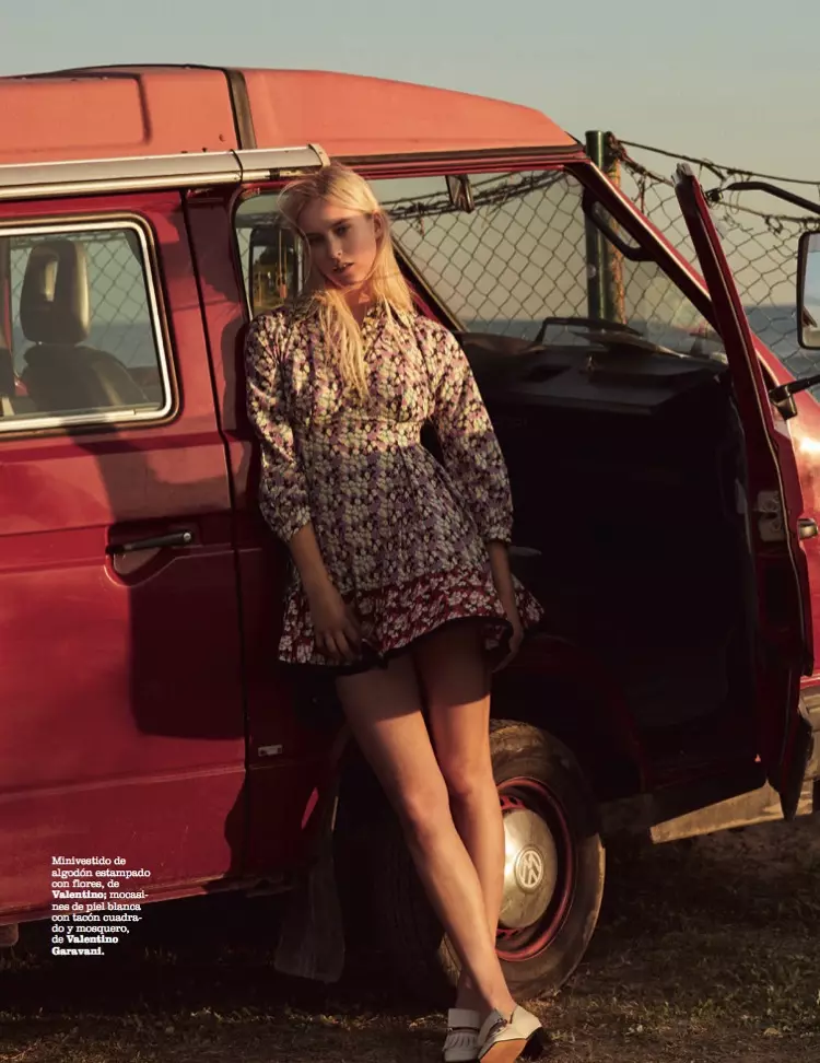 Eva Berzina modelează stil boho pentru Marie Claire Spania