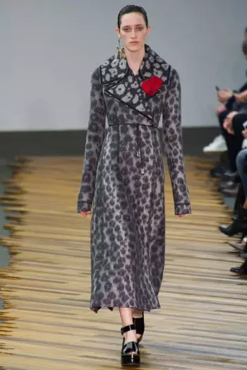 Céline tiba / mangsa 2014 | Paris Fashion Week