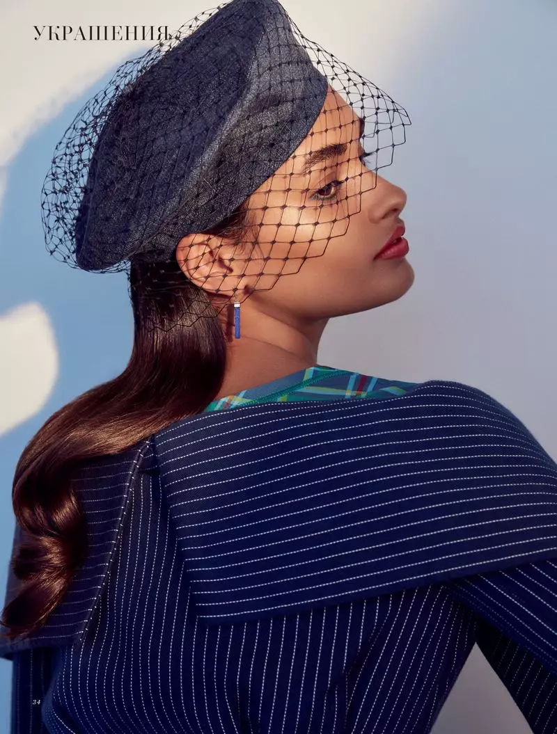 Gizele Oliveira posa en Dazzling Gems para Harper's Bazaar Kazakhstan