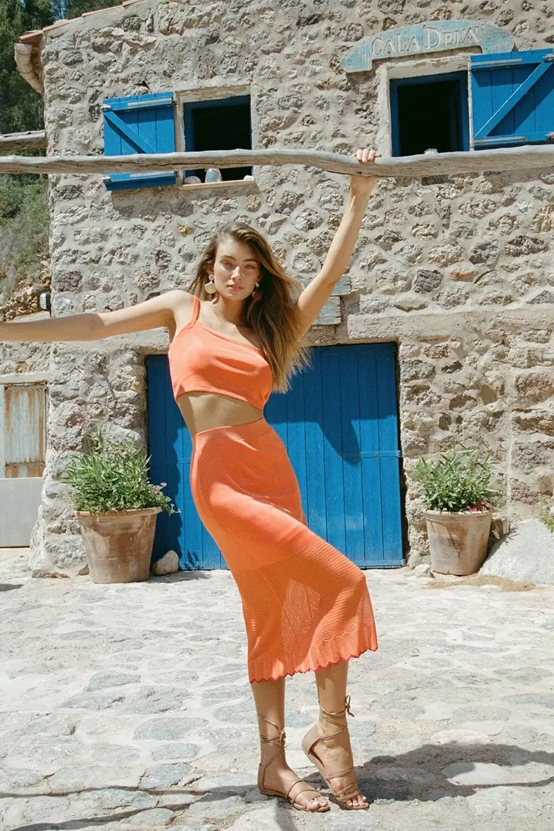 Lorena Rae står i front for Kookai Bonita forår-sommer 2019-kampagne