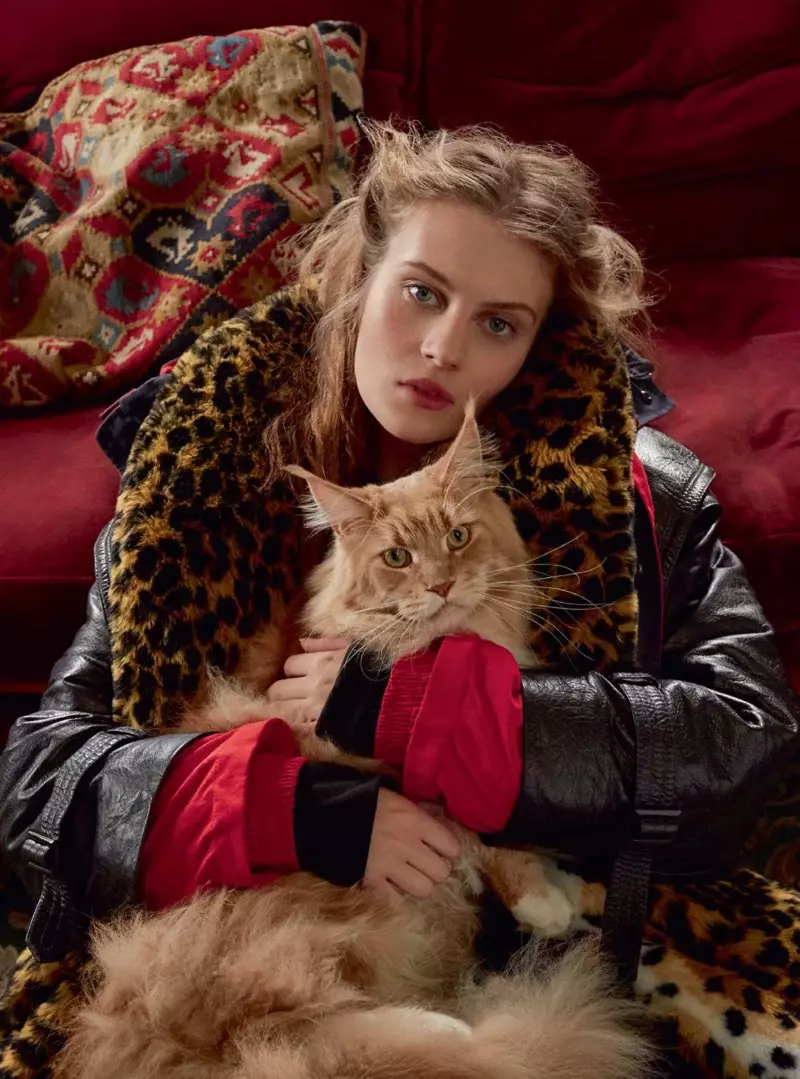 Флоренс Коски | Harper's Bazaar Ұлыбритания | Cat Lady сән редакциясы