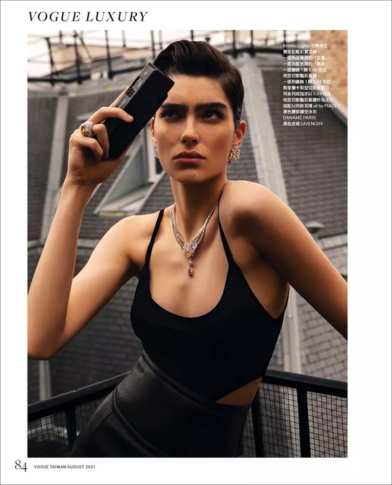Snezana Gasic skín í lúxus gimsteinum fyrir Vogue Taiwan