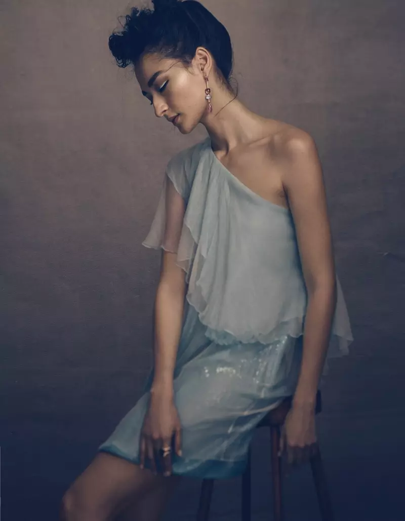 Bruna Tenorio mewn Arddulliau Cain ar gyfer Vogue Mexico